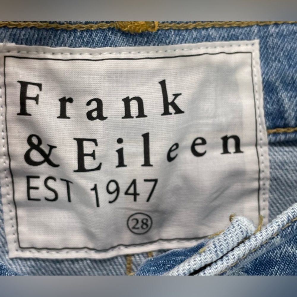 Frank & Eileen The Monaghan Jeans Light Denim Wash size 28 - Picture 10 of 13